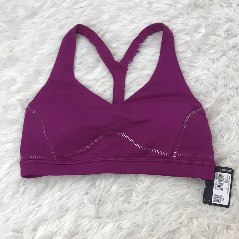 NWT Lululemon Arise Bra